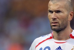 多米体育APP-CBA季后赛战况：AC米兰防线稳固，巴塞罗那进攻受阻，高芙成最佳